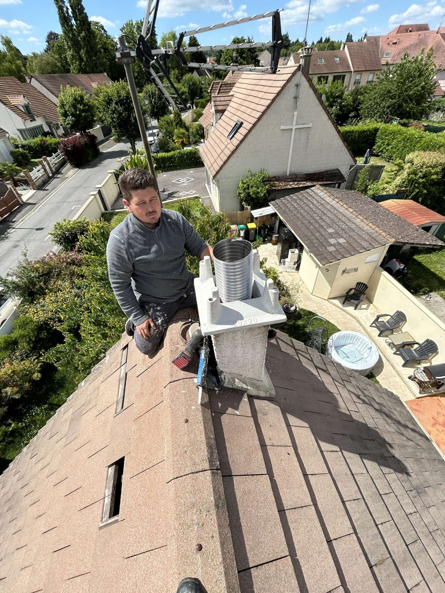 WhatsApp Image 2025-10-19 at 23.34.51