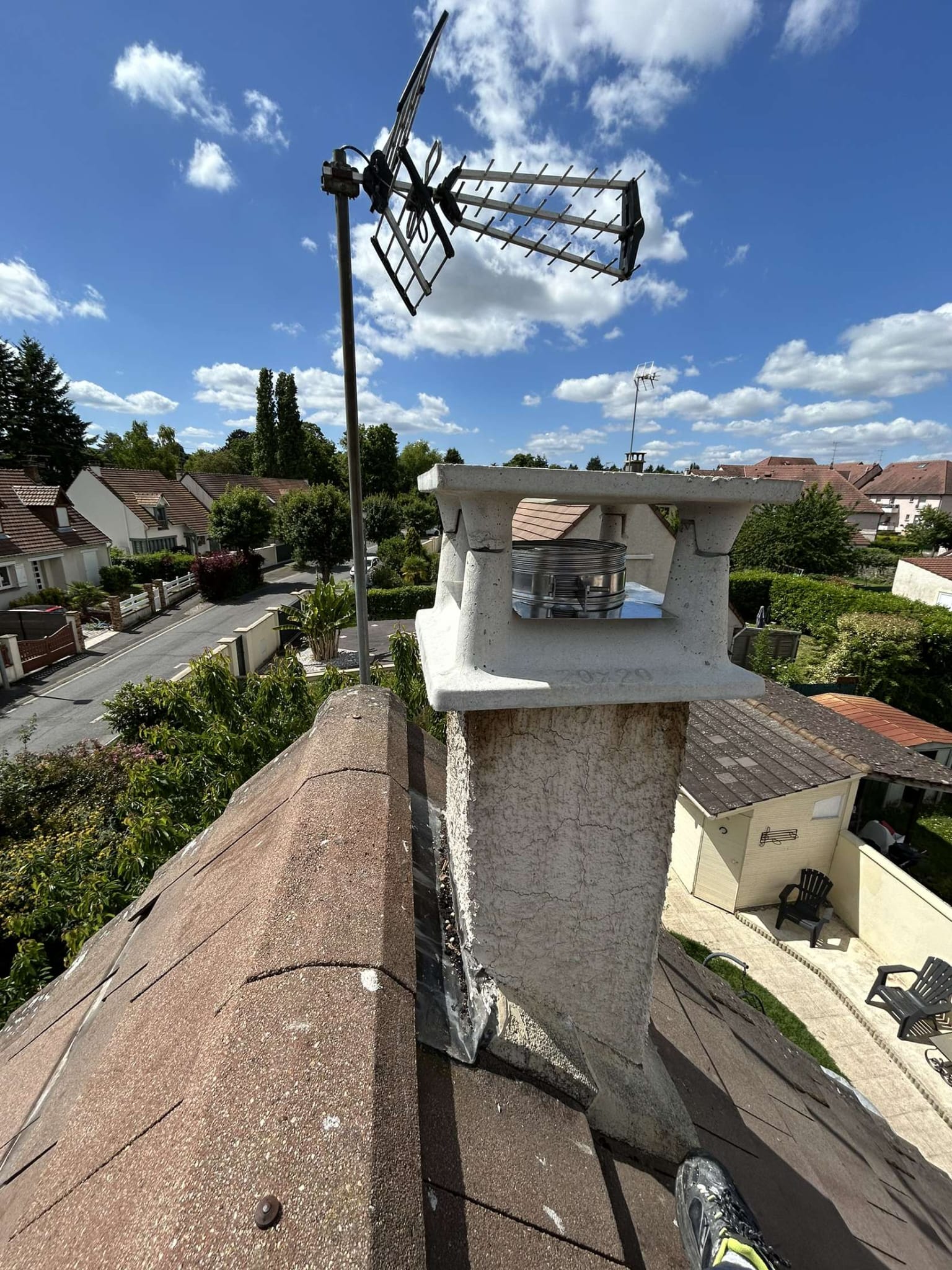 WhatsApp Image 2025-10-19 at 23.35.29