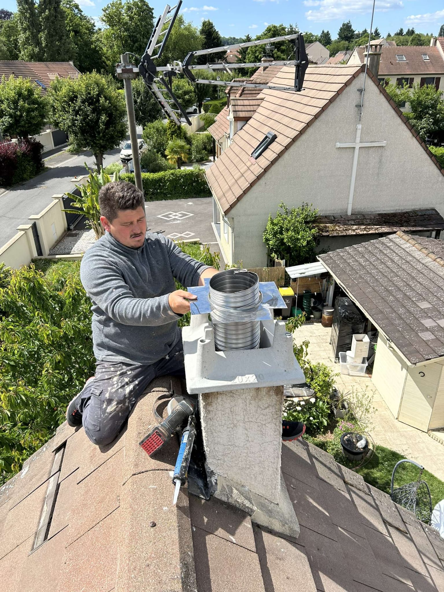 WhatsApp Image 2025-10-19 at 23.35.30