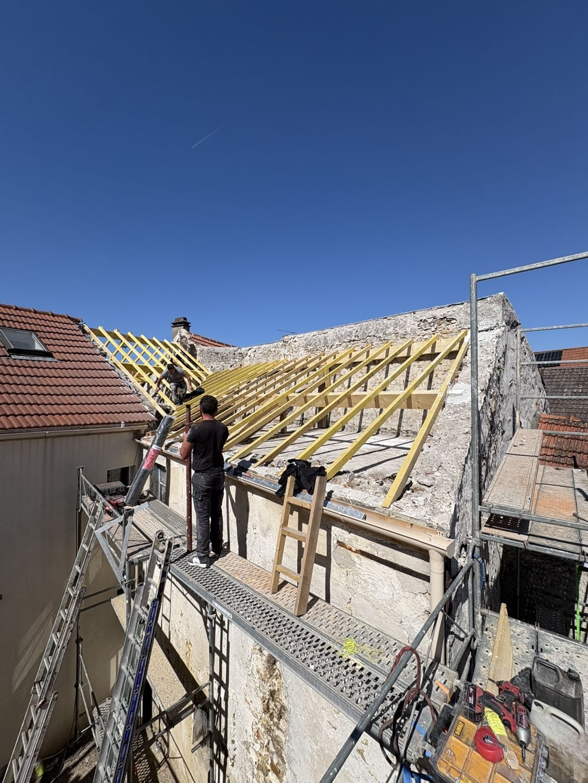 WhatsApp Image 2025-10-19 at 23.35.37