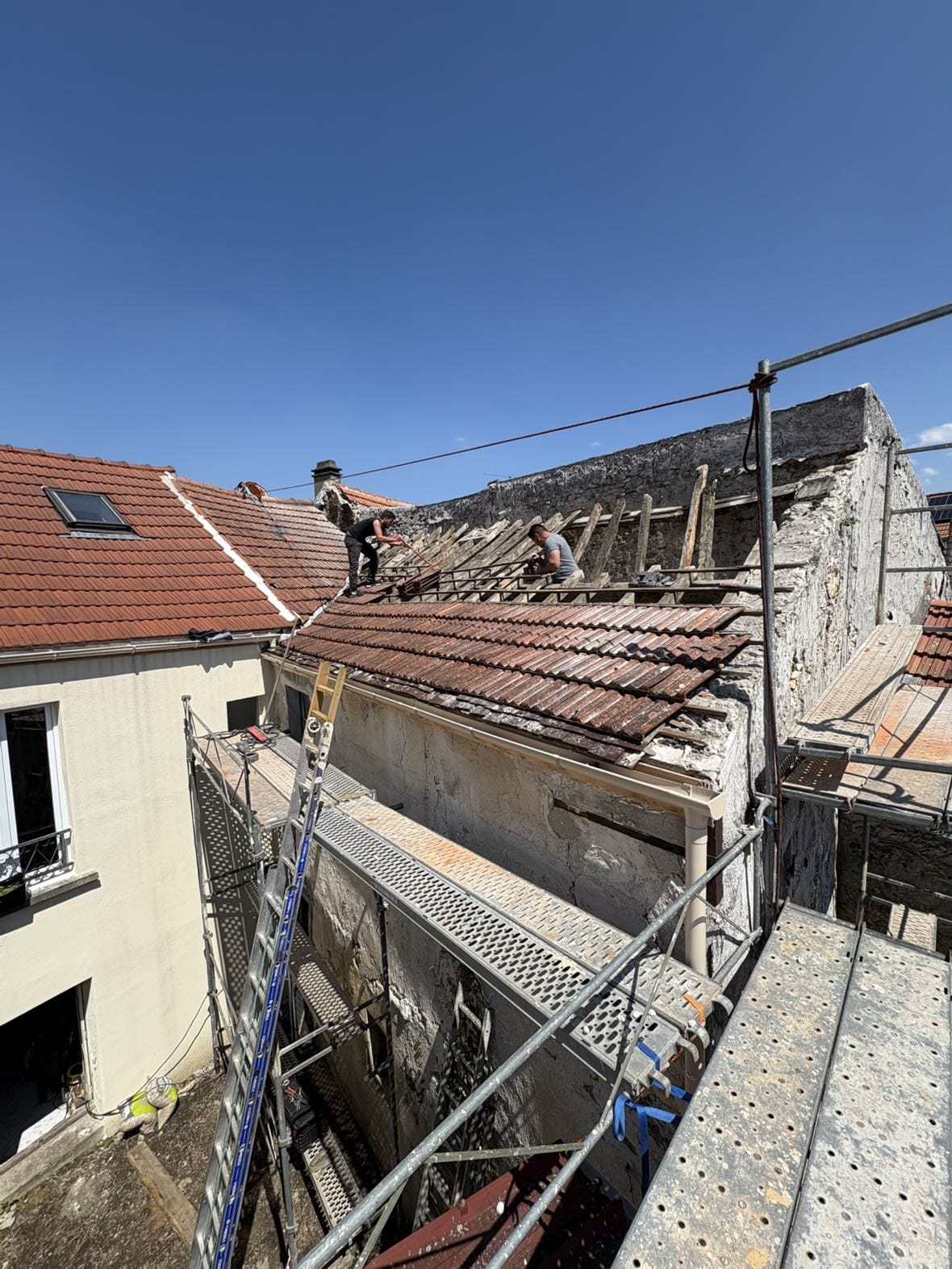 WhatsApp Image 2025-10-19 at 23.35.40 (4)