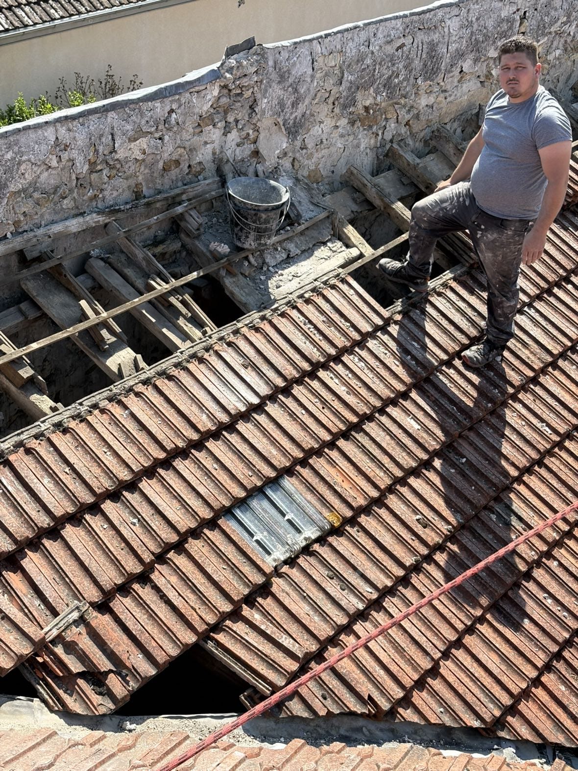 WhatsApp Image 2025-10-19 at 23.35.41 (3)