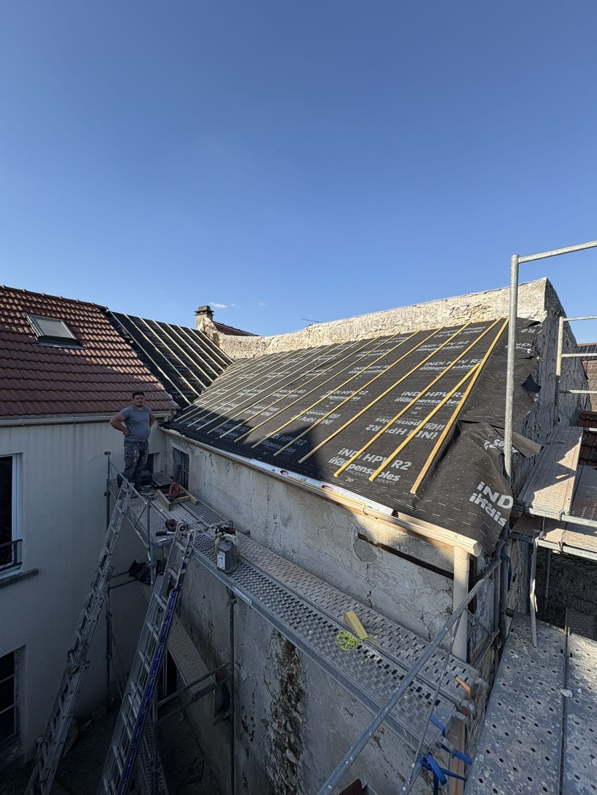 WhatsApp Image 2025-10-19 at 23.35.44 (1)