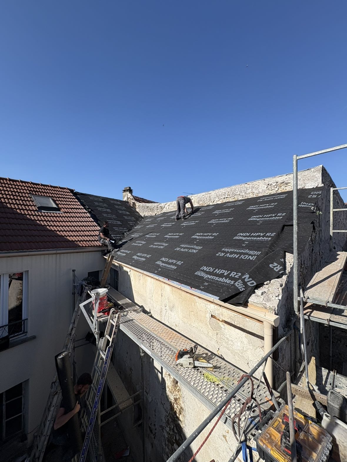 WhatsApp Image 2025-10-19 at 23.35.44 (3)