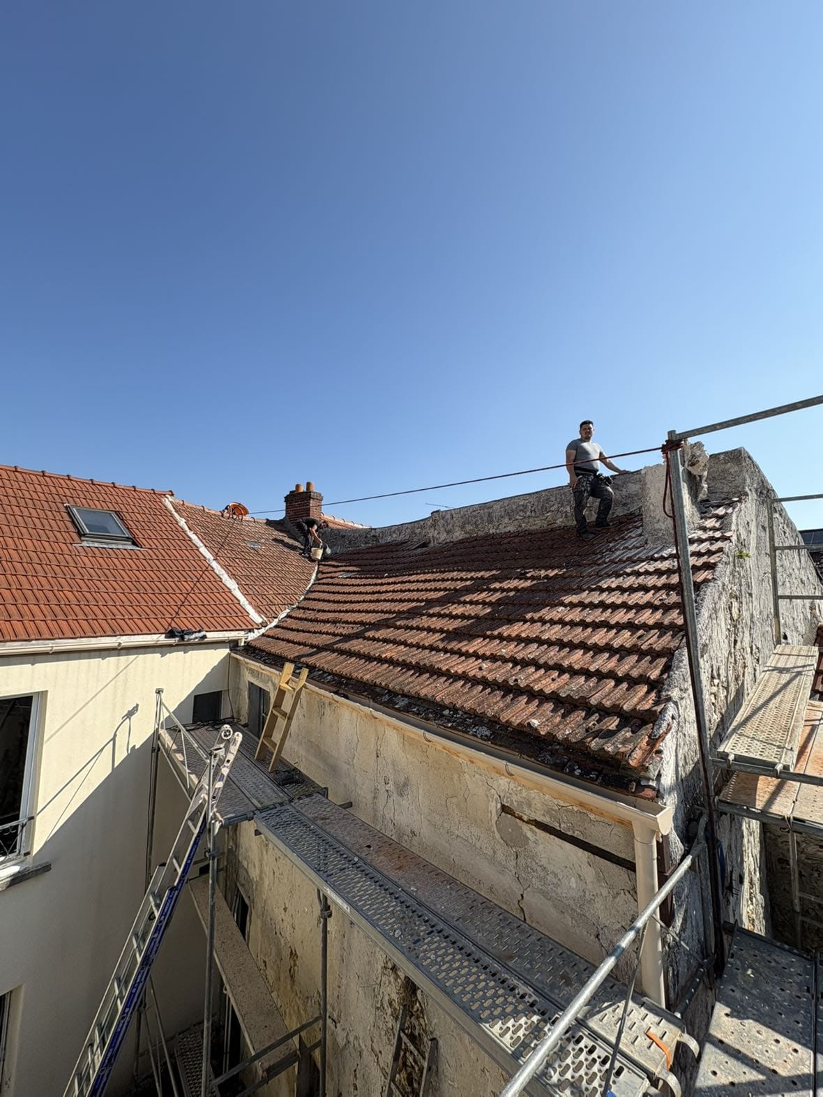 WhatsApp Image 2025-10-19 at 23.35.49